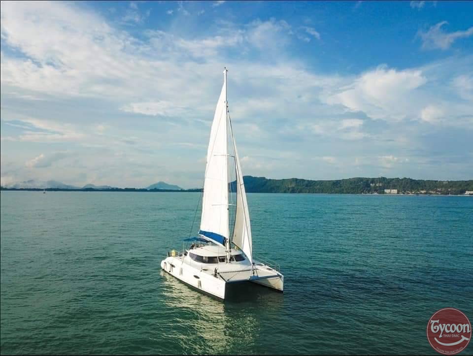 Phuket Private Yacht to Coral Island