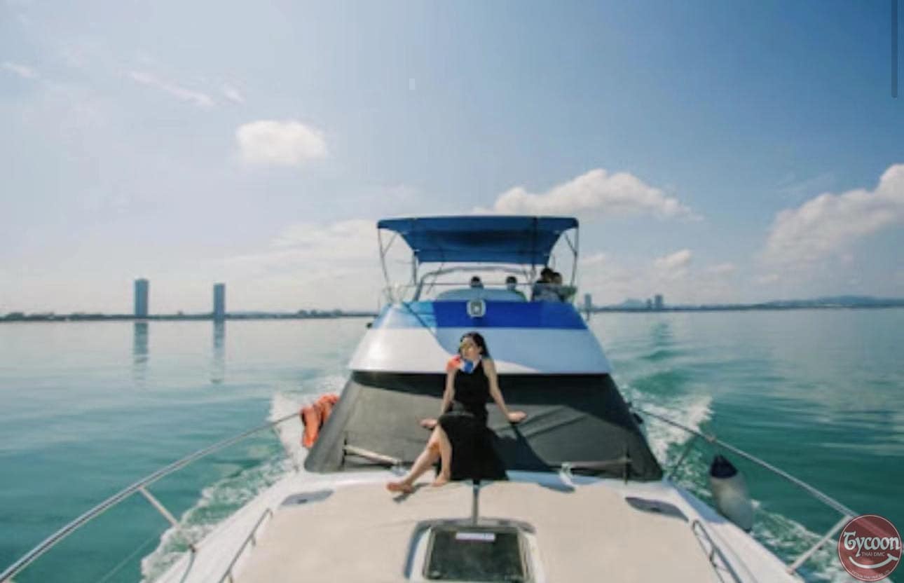 Pattaya Private Yacht 15 Persons (45ft)