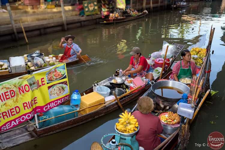 Bangkok Floating Market + Maeklong Train Market